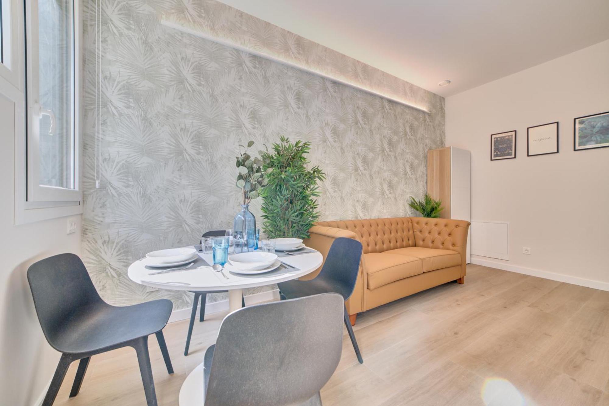 Prime By Clabao Pamplona